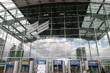 معرض تكنولوجيا الطاقة الشمسية في ميونيخ ، ألمانيا