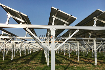 ناميبيا تكشف عن خطة بقيمة 1.76 مليار دولار لتوسيع نطاق الطاقة المتجددة بحلول عام 2030